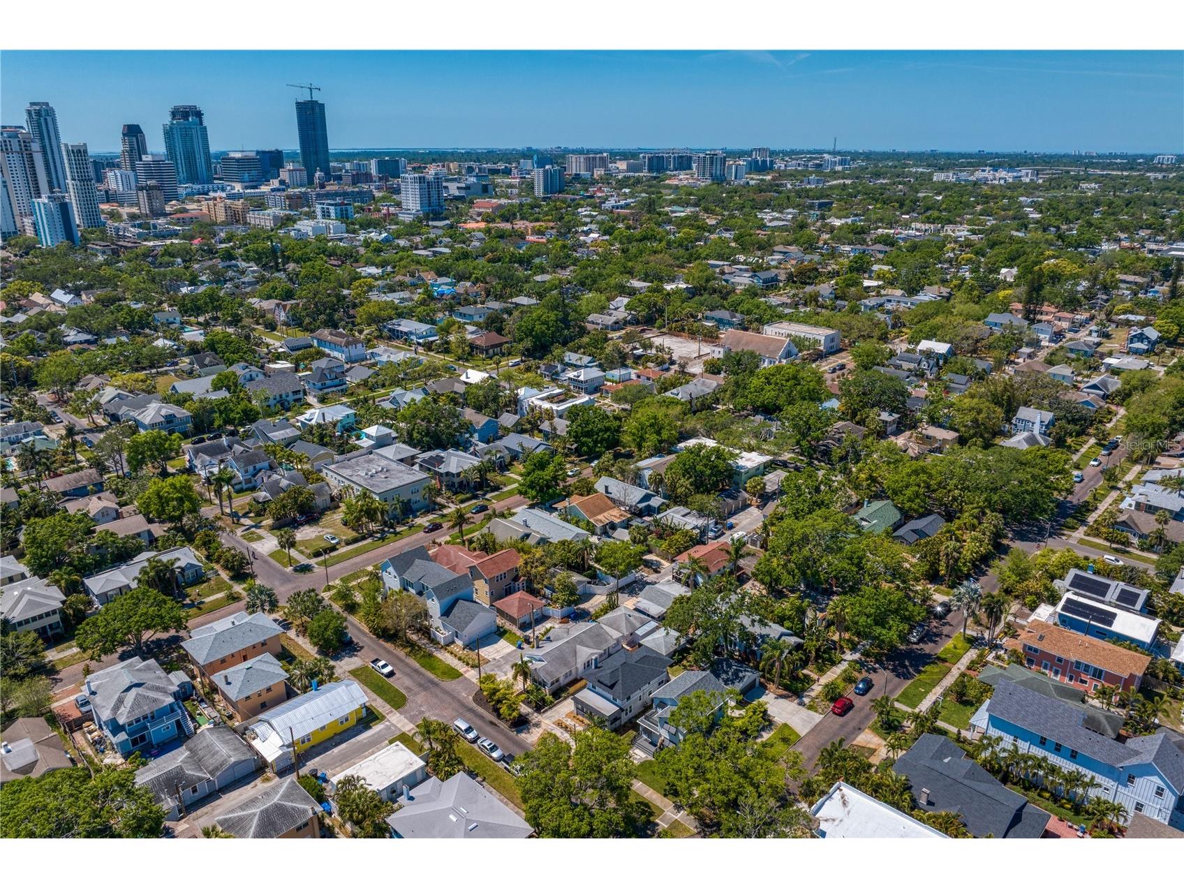 1140 Oak Street NE Saint Petersburg FL 33701 A4686778 image76