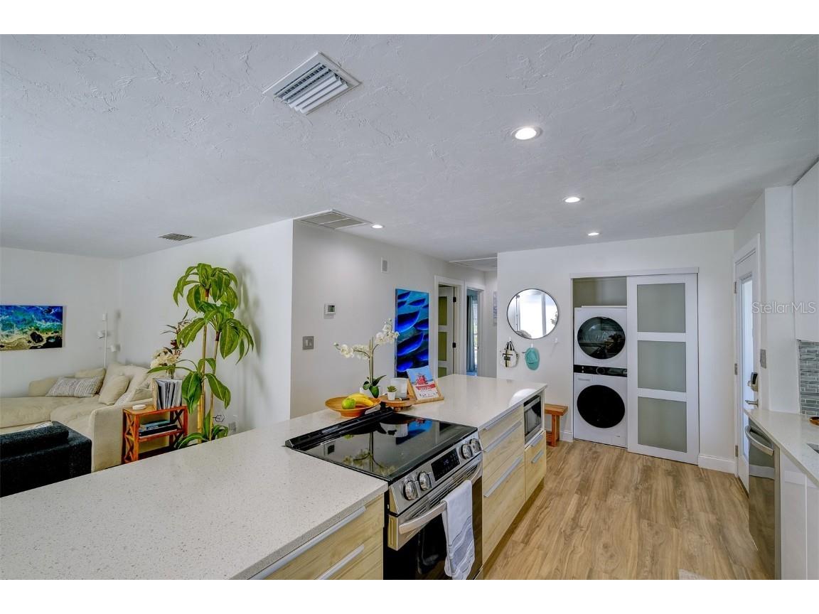 1140 S Moonmist Court #M5 Sarasota FL 34242 A4670594 image8