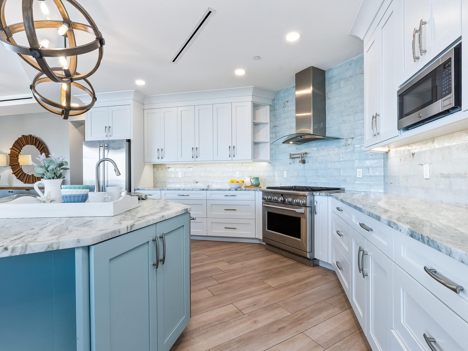 1140 Seaside Drive #301 Siesta Key FL 34242 - THE GULF A4677378 image27