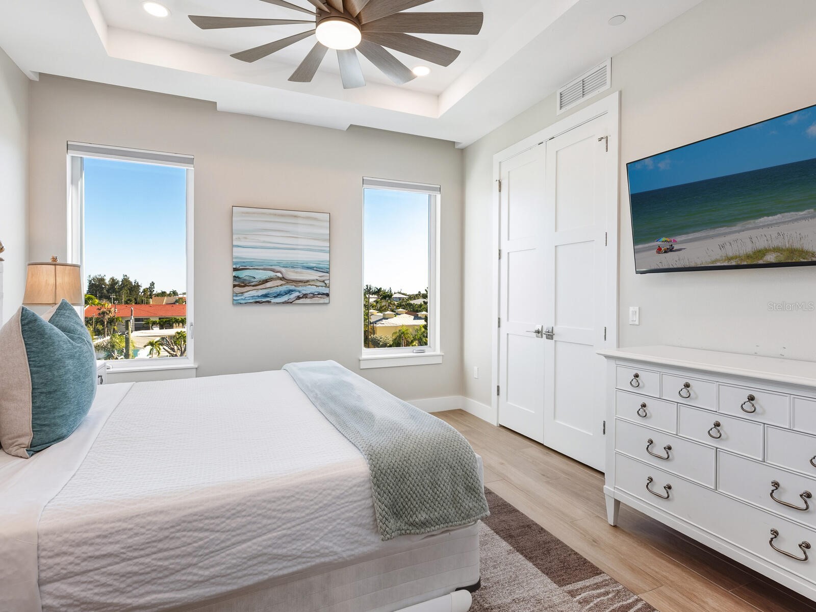 1140 Seaside Drive #301 Siesta Key FL 34242 - THE GULF A4677378 image37