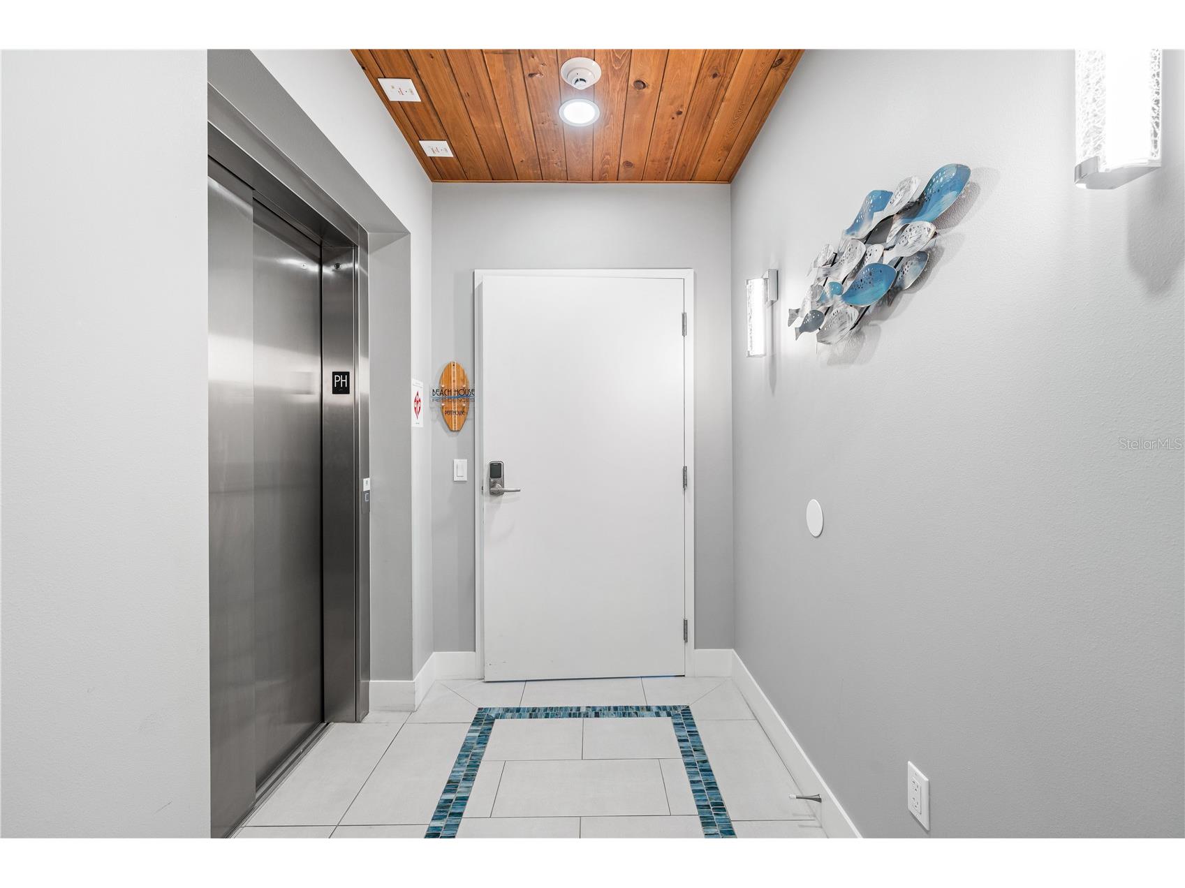 1140 Seaside Drive #301 Siesta Key FL 34242 - THE GULF A4677378 image41