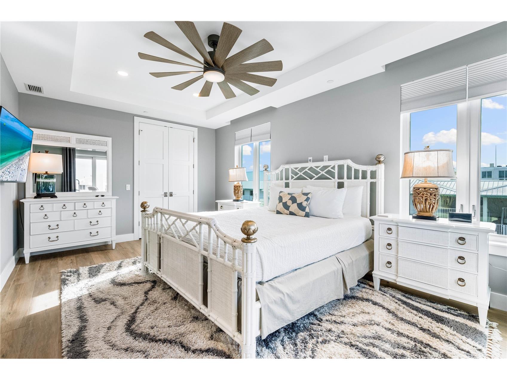 1140 Seaside Drive #301 Siesta Key FL 34242 - THE GULF A4677378 image51