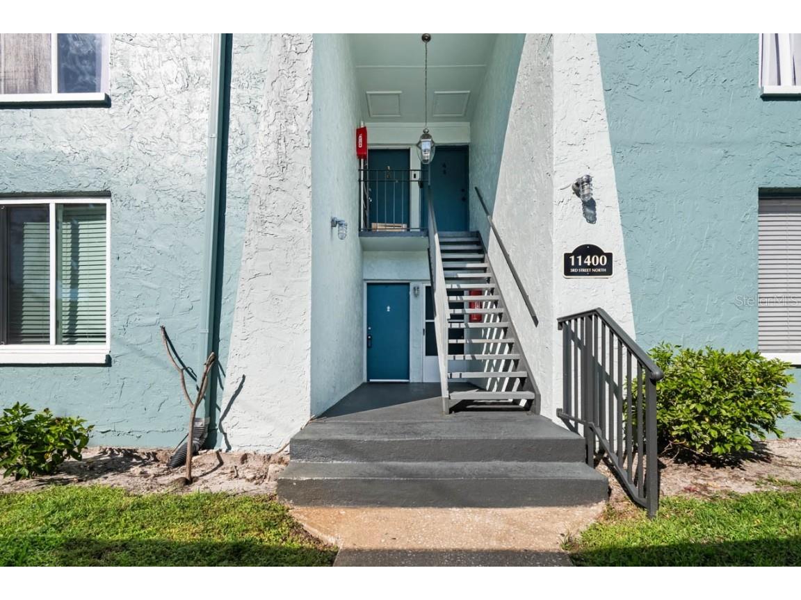 11400 3rd Street N #1 Saint Petersburg FL 33716 TB8438158 image1