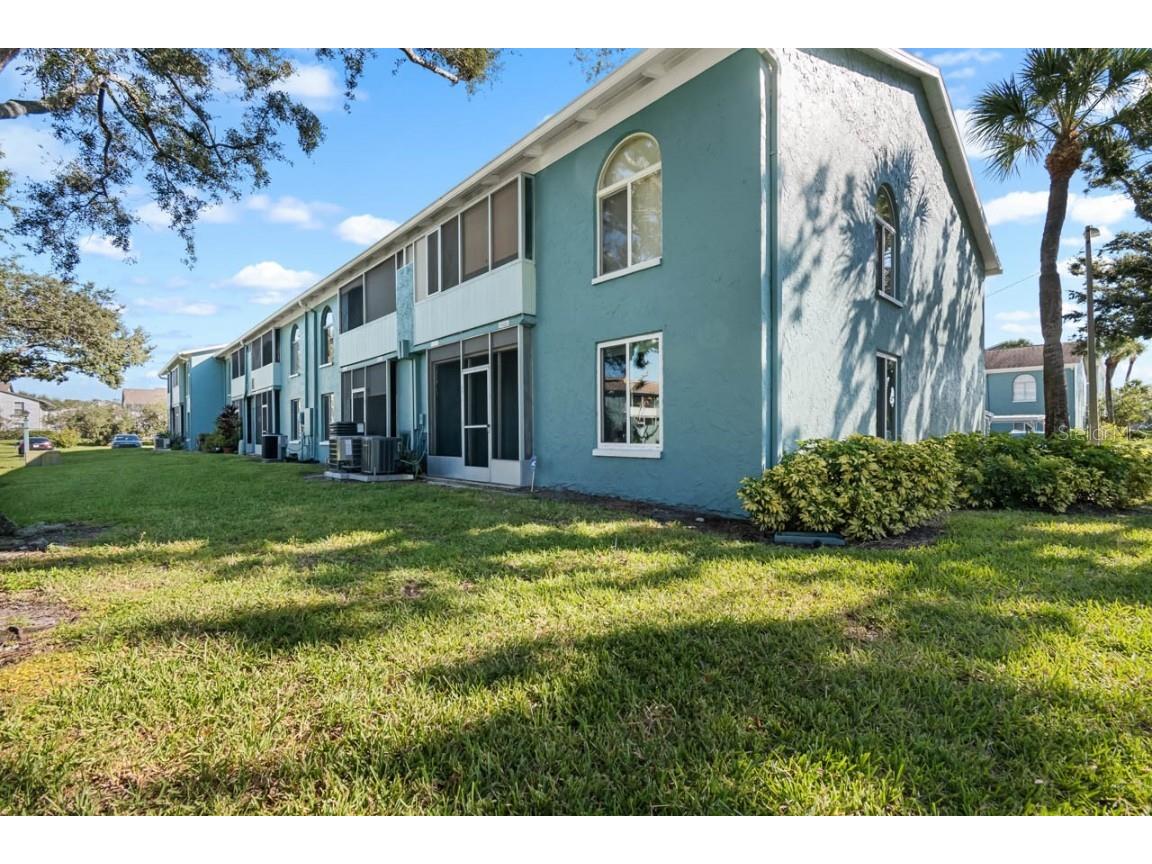 11400 3rd Street N #1 Saint Petersburg FL 33716 TB8438158 image4