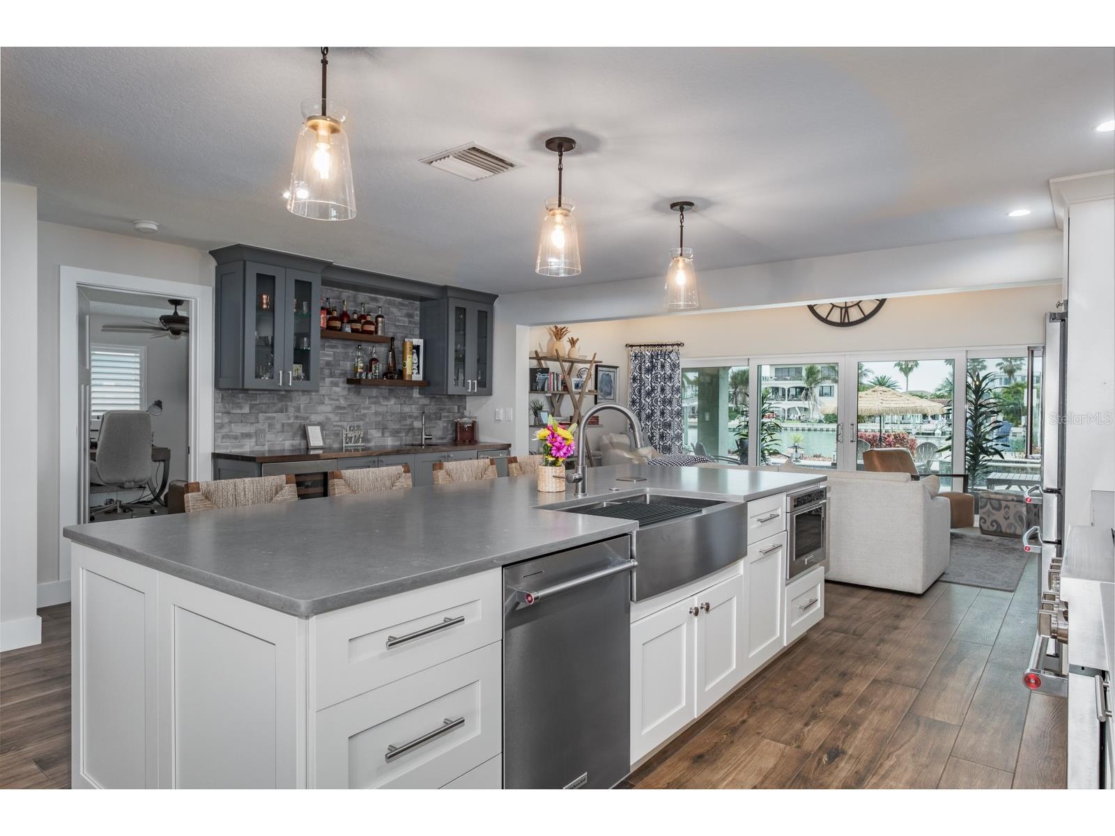 11400 8th Street E Treasure Island FL 33706 TB8503646 image11