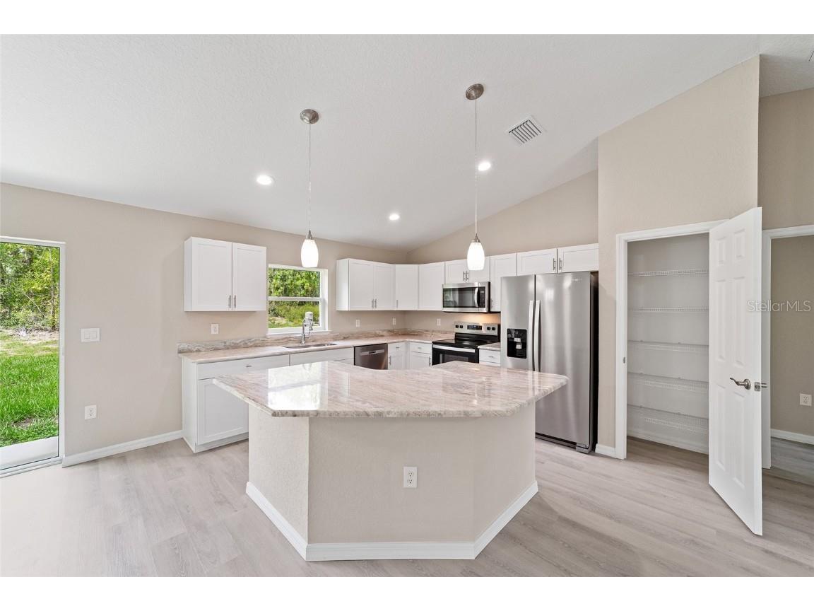 11400 N Terra Cotta Drive Citrus Springs FL 34434 OM696017 image3