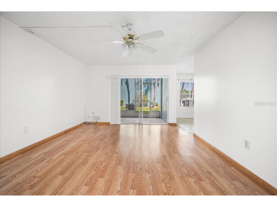 11401 3rd Street N #2 Saint Petersburg FL 33716 TB8426139 image11