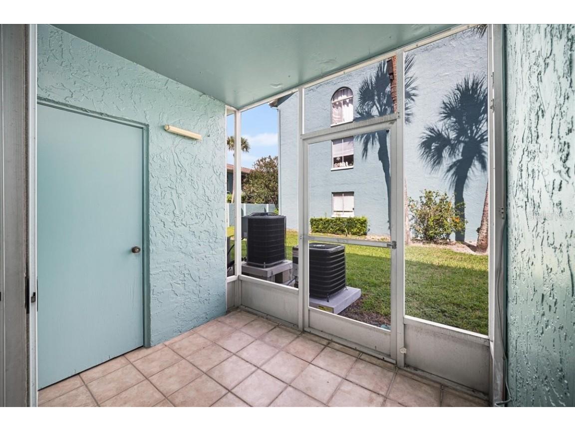 11401 3rd Street N #2 Saint Petersburg FL 33716 TB8426139 image12