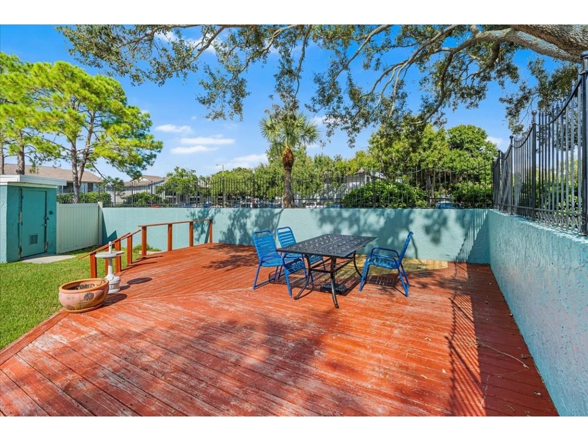 11401 3rd Street N #2 Saint Petersburg FL 33716 TB8426139 image21