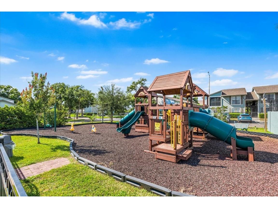 11401 3rd Street N #2 Saint Petersburg FL 33716 TB8426139 image22