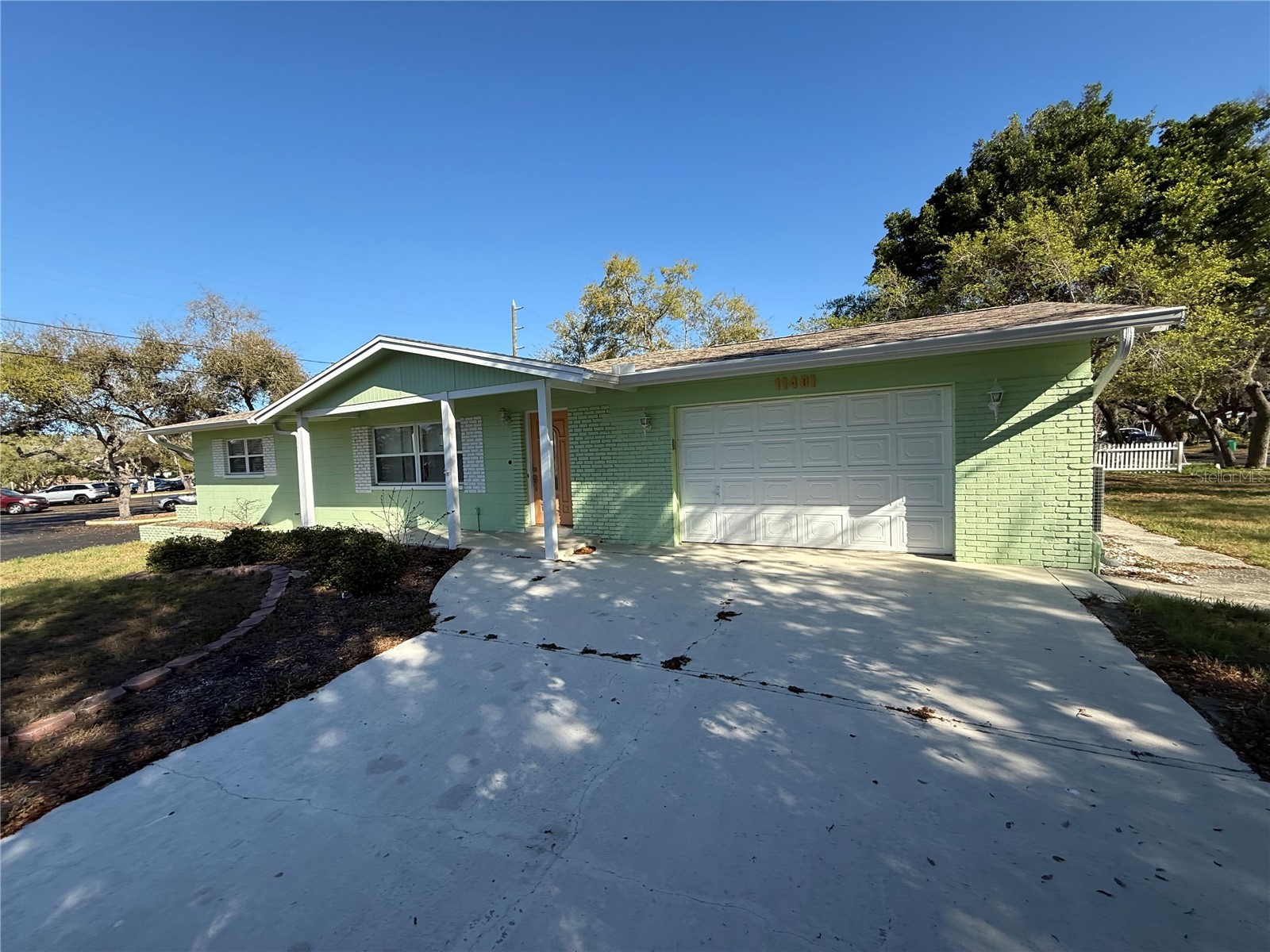 11401 66th Avenue Seminole FL 33772 TB8487051 image1