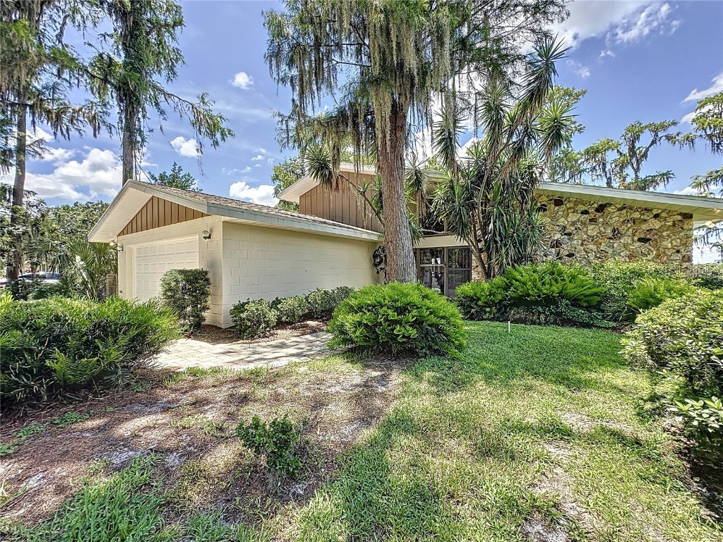 11401 Cypress Drive Clermont FL 34711 - LAKE MINNEHAHA G5098283 image1