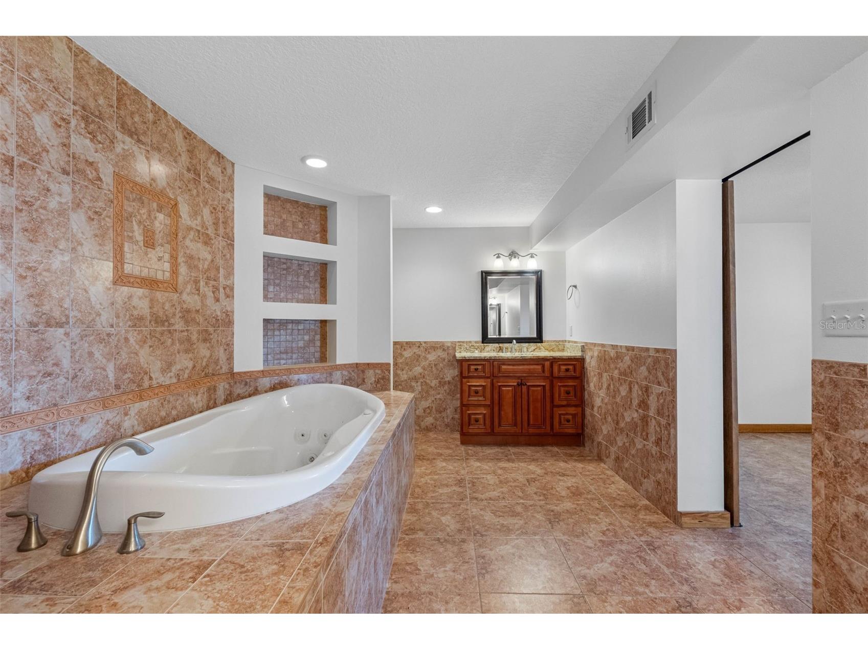 11401 Thonotosassa Road Thonotosassa FL 33592 - LAKE THONOTOSASSA TB8467742 image43
