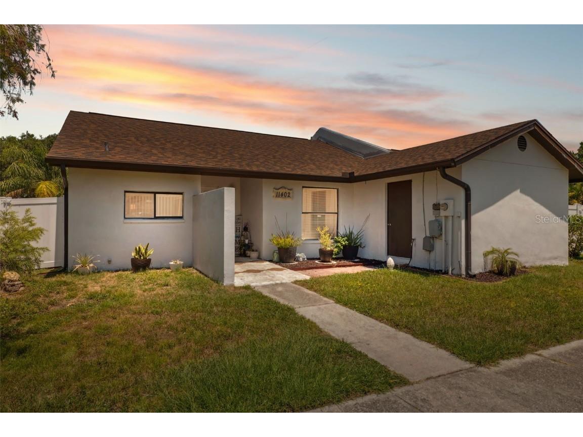 11402 Shallowbrook Place Tampa FL 33624 W7875960 image1