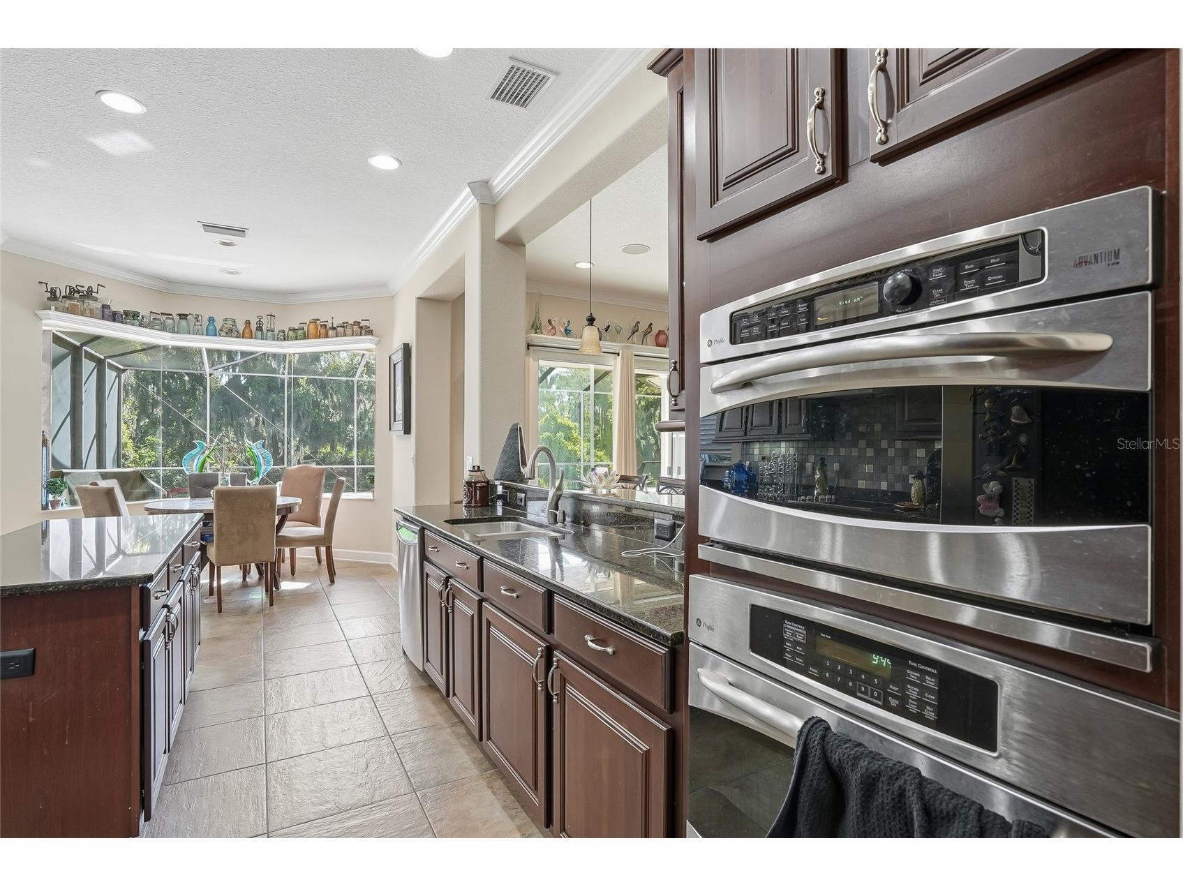 11403 Biddeford Place New Port Richey FL 34654 - WEST MOON LAKE W7884921 image13