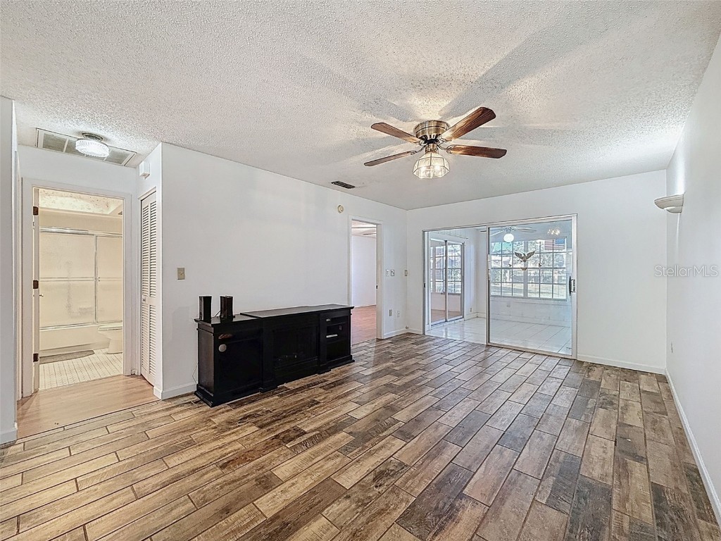 11403 Versailles Lane #E Port Richey FL 34668 W7880404 image22