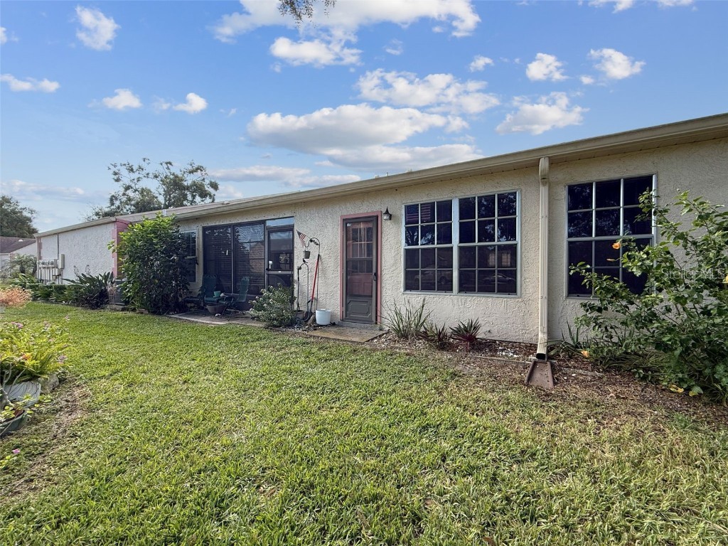 11403 Versailles Lane #E Port Richey FL 34668 W7880404 image44