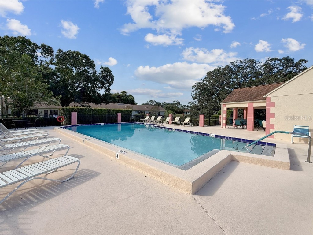 11403 Versailles Lane #E Port Richey FL 34668 W7880404 image52