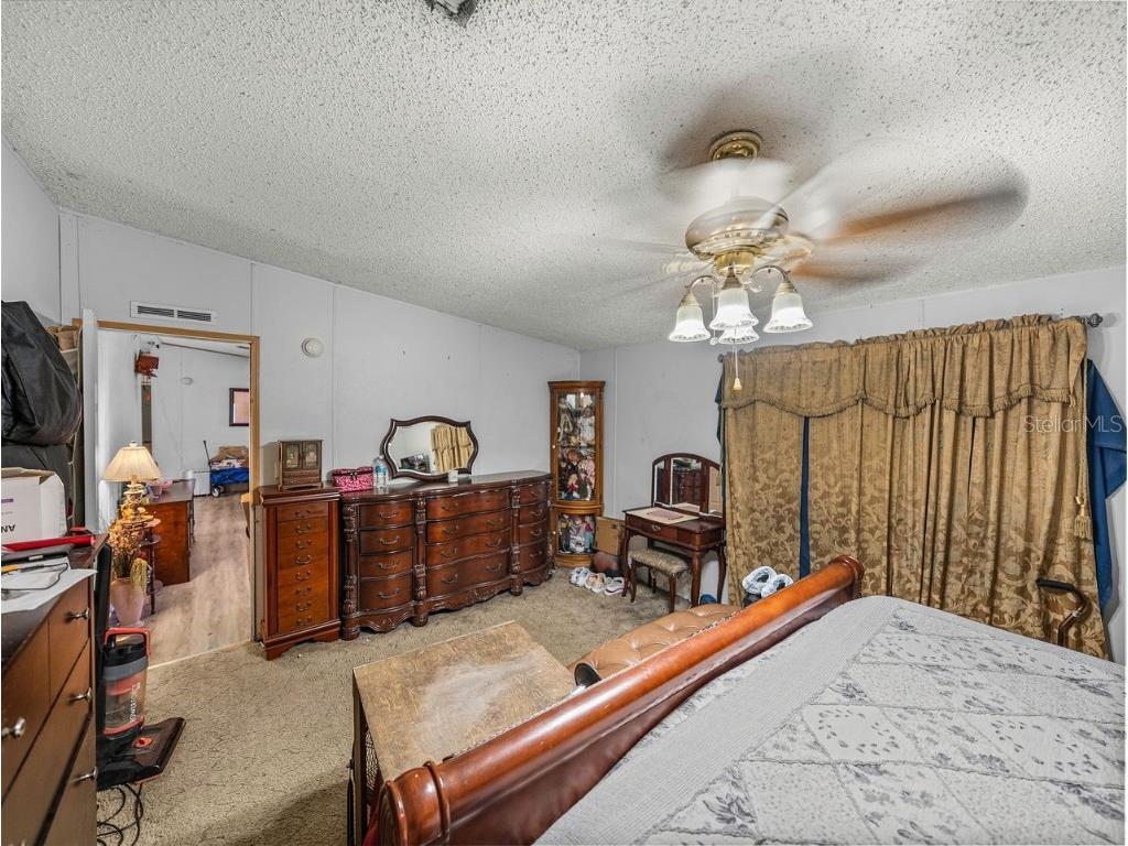 11404 Lithia Pinecrest Road Lithia FL 33547 TB8333648 image32