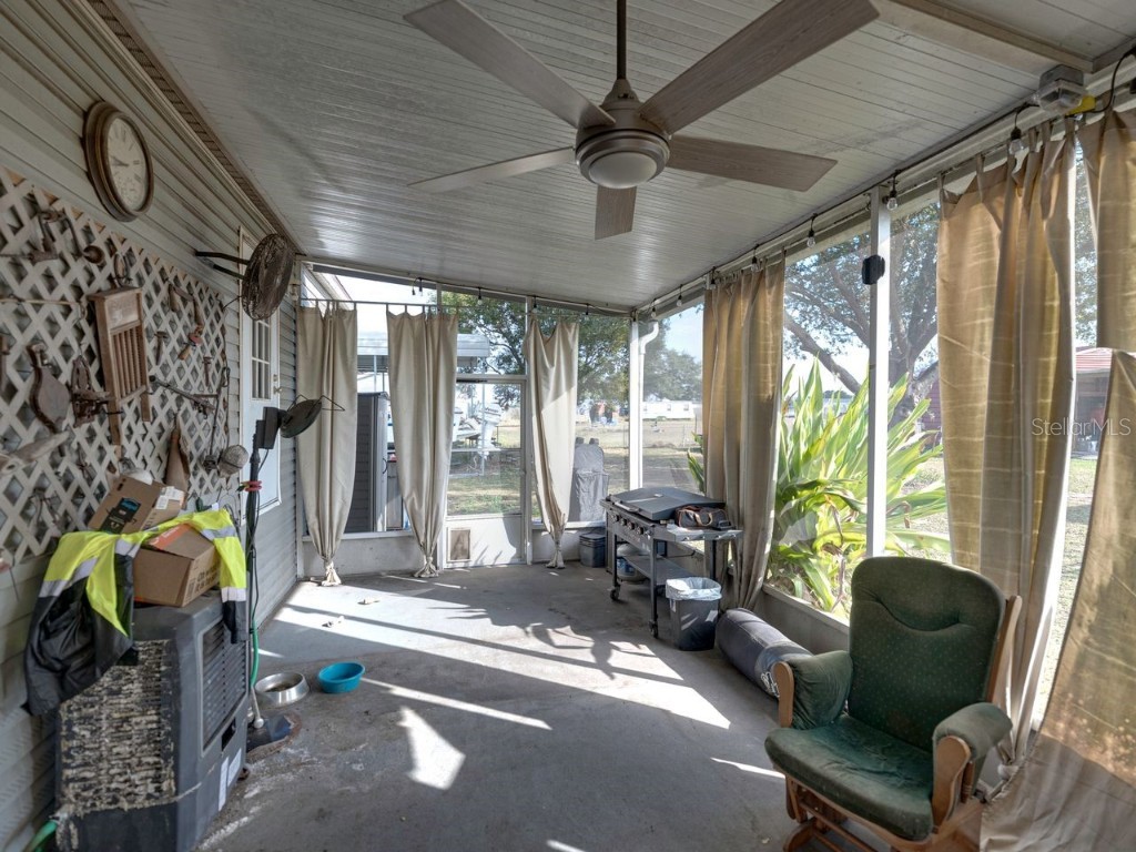 11404 Lithia Pinecrest Road Lithia FL 33547 TB8333648 image39