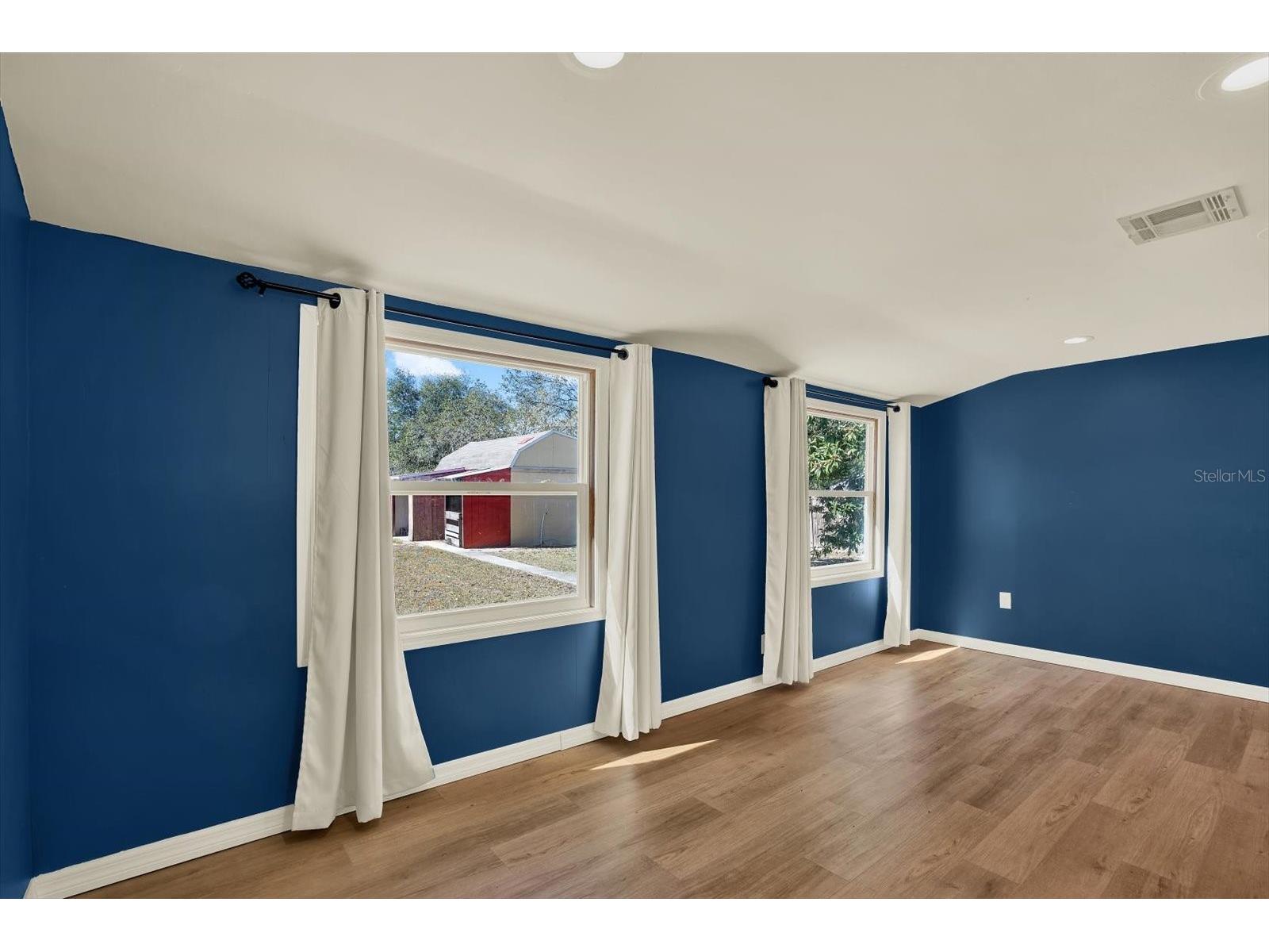 11404 N 52nd Street Tampa FL 33617 TB8469709 image12