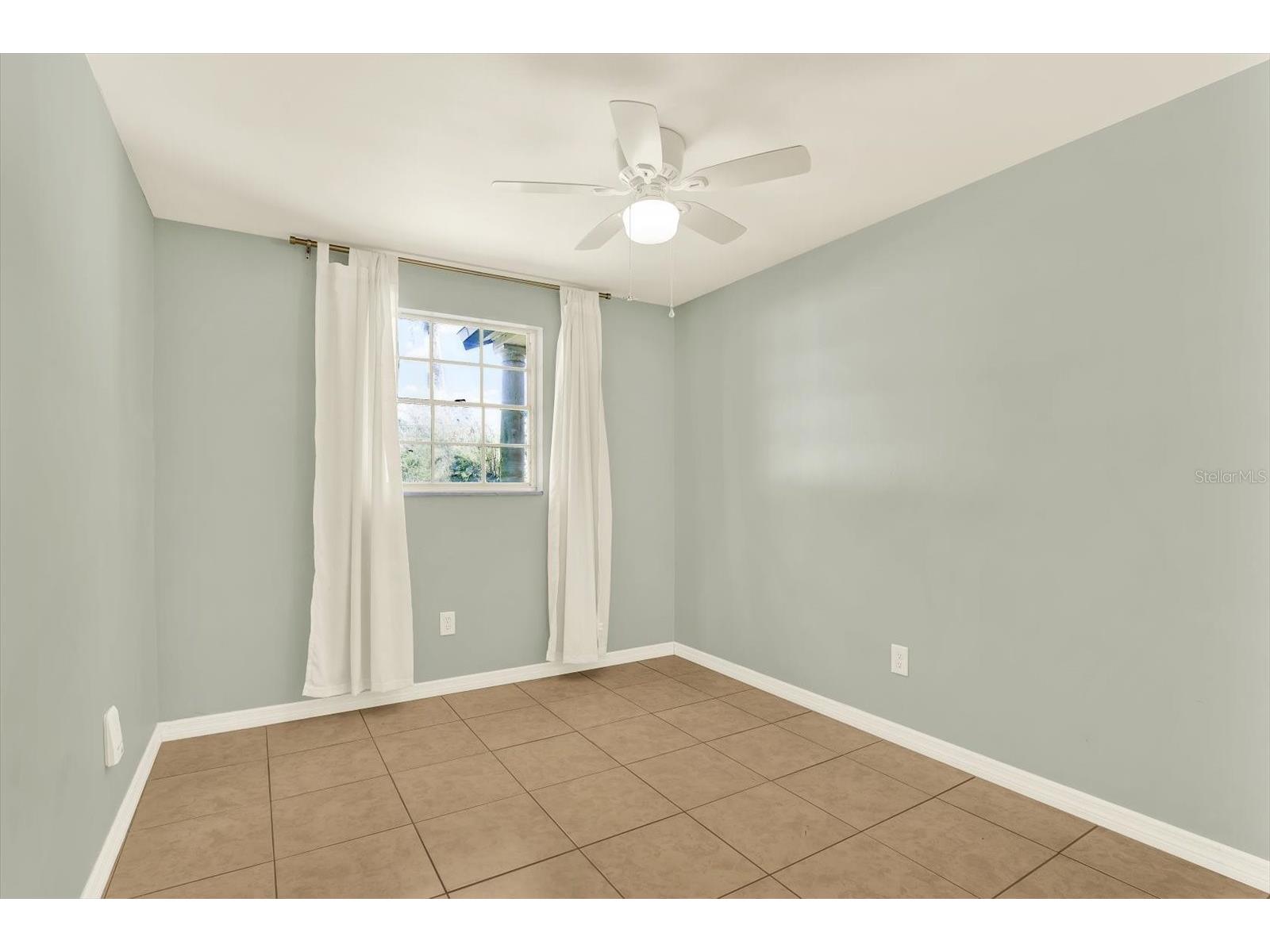11404 N 52nd Street Tampa FL 33617 TB8469709 image15