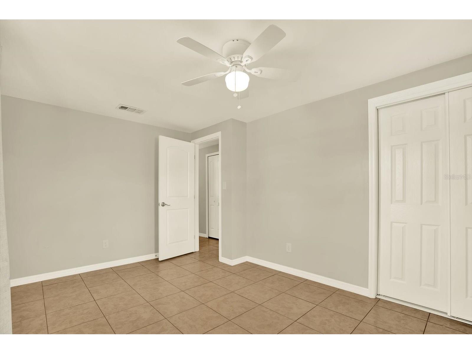 11404 N 52nd Street Tampa FL 33617 TB8469709 image18