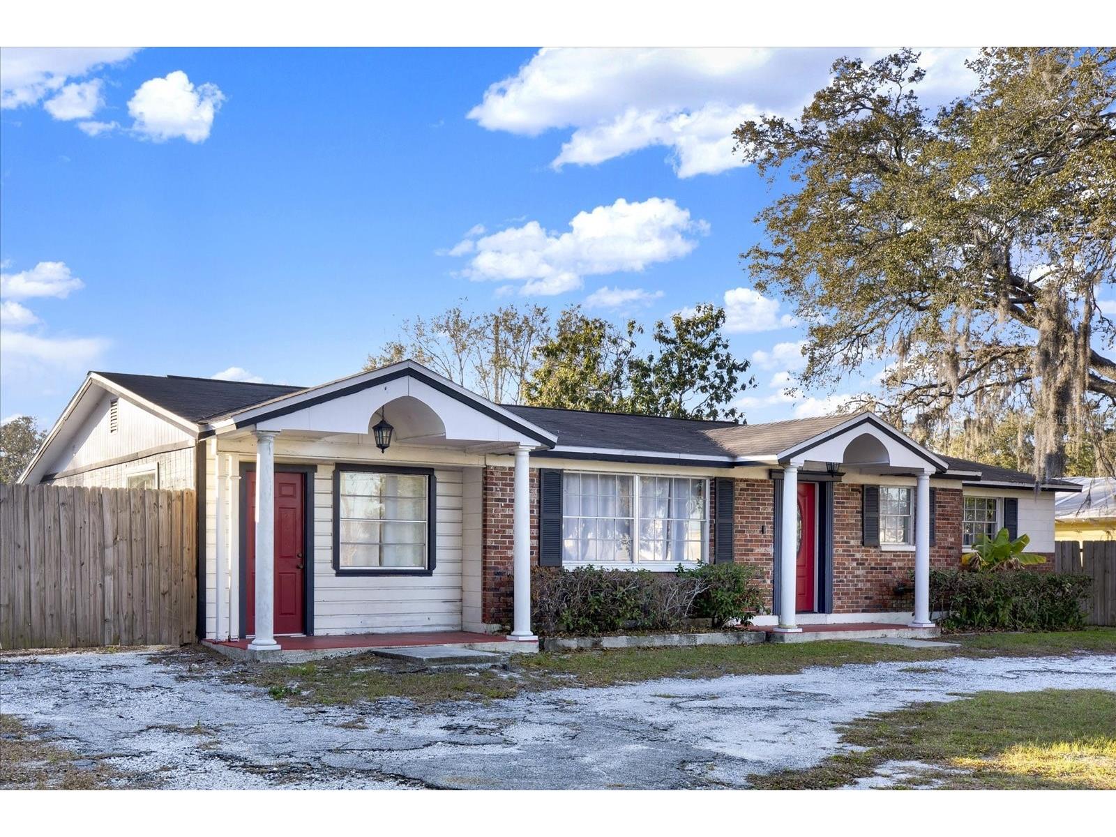 11404 N 52nd Street Tampa FL 33617 TB8469709 image2