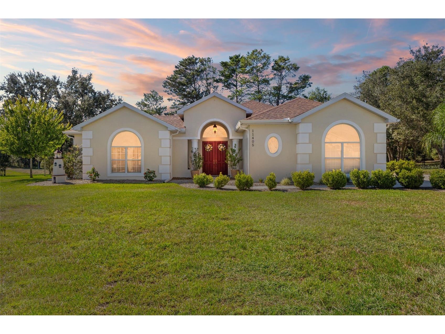 11405 Warm Wind Way Weeki Wachee FL 34613 W7879847 image1