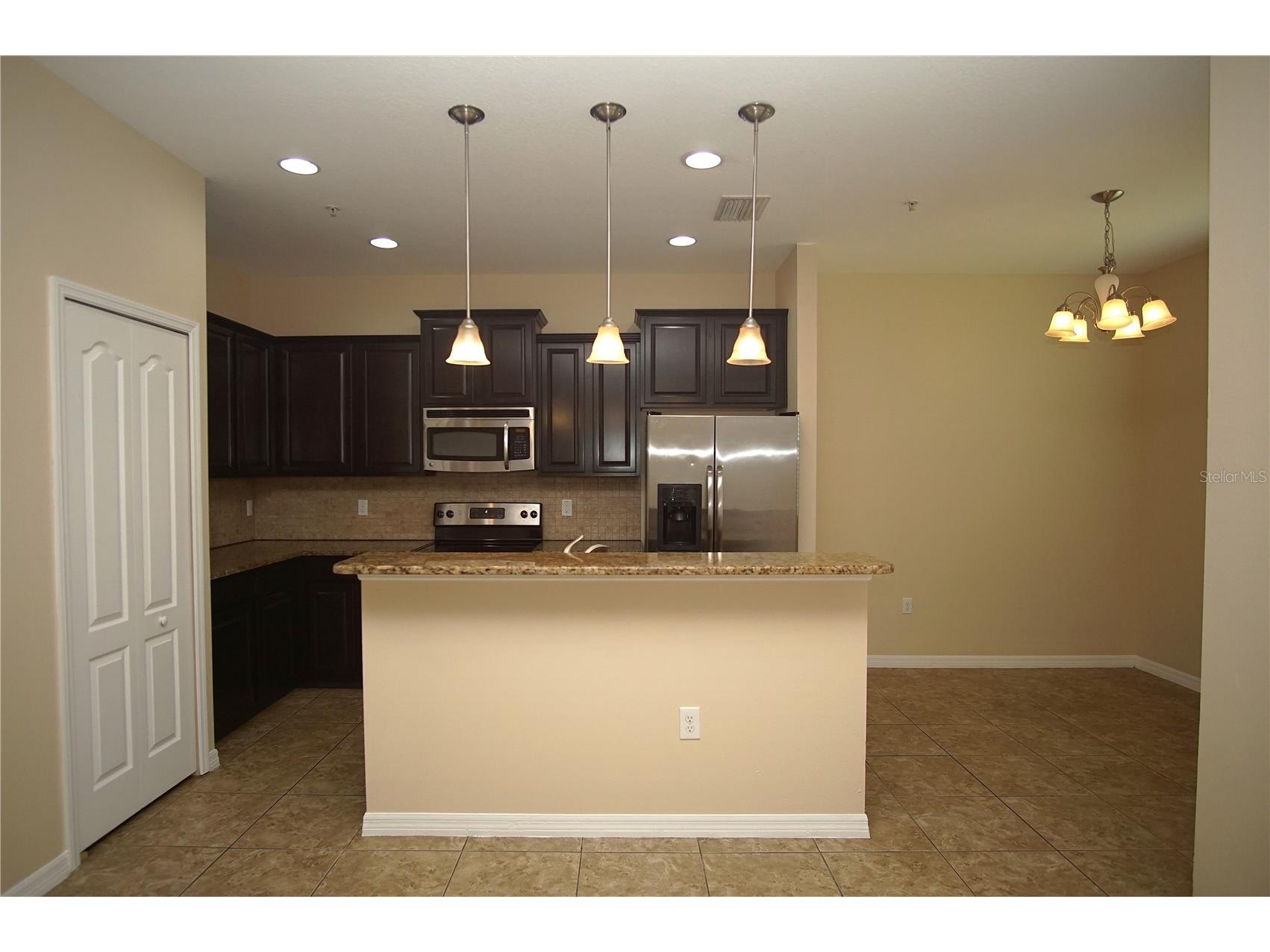 11406 Marbella Terrace Street Tampa FL 33637 TB8510459 image5