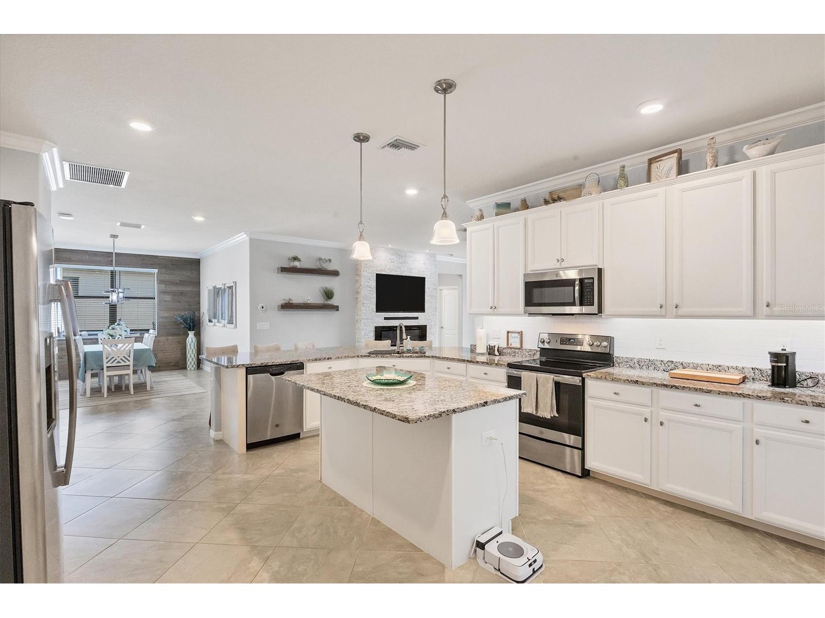 11408 Autumn Leaf Way Bradenton FL 34212 A4691981 image9