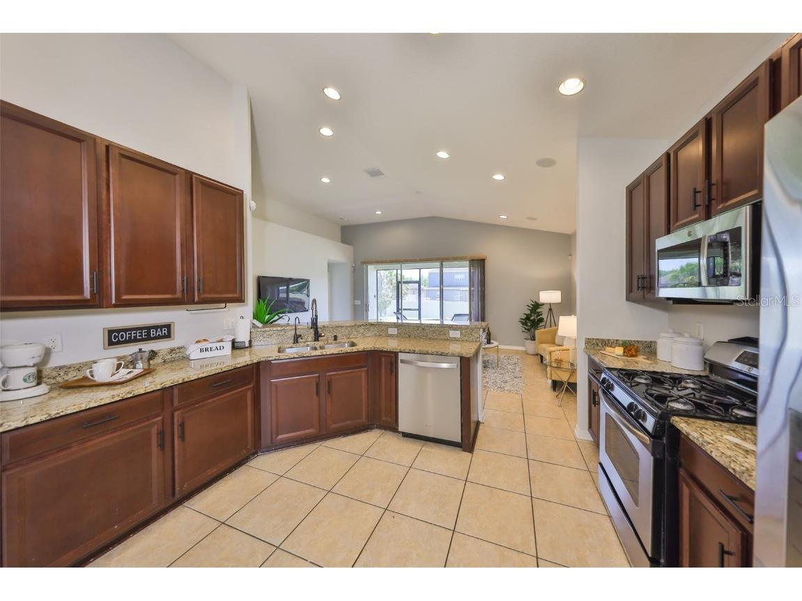 11408 Coventry Grove Circle Lithia FL 33547 TB8384901 image23