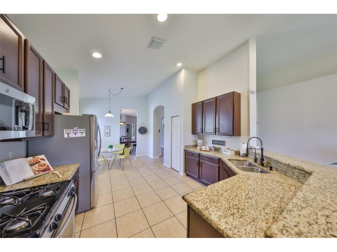 11408 Coventry Grove Circle Lithia FL 33547 TB8384901 image24