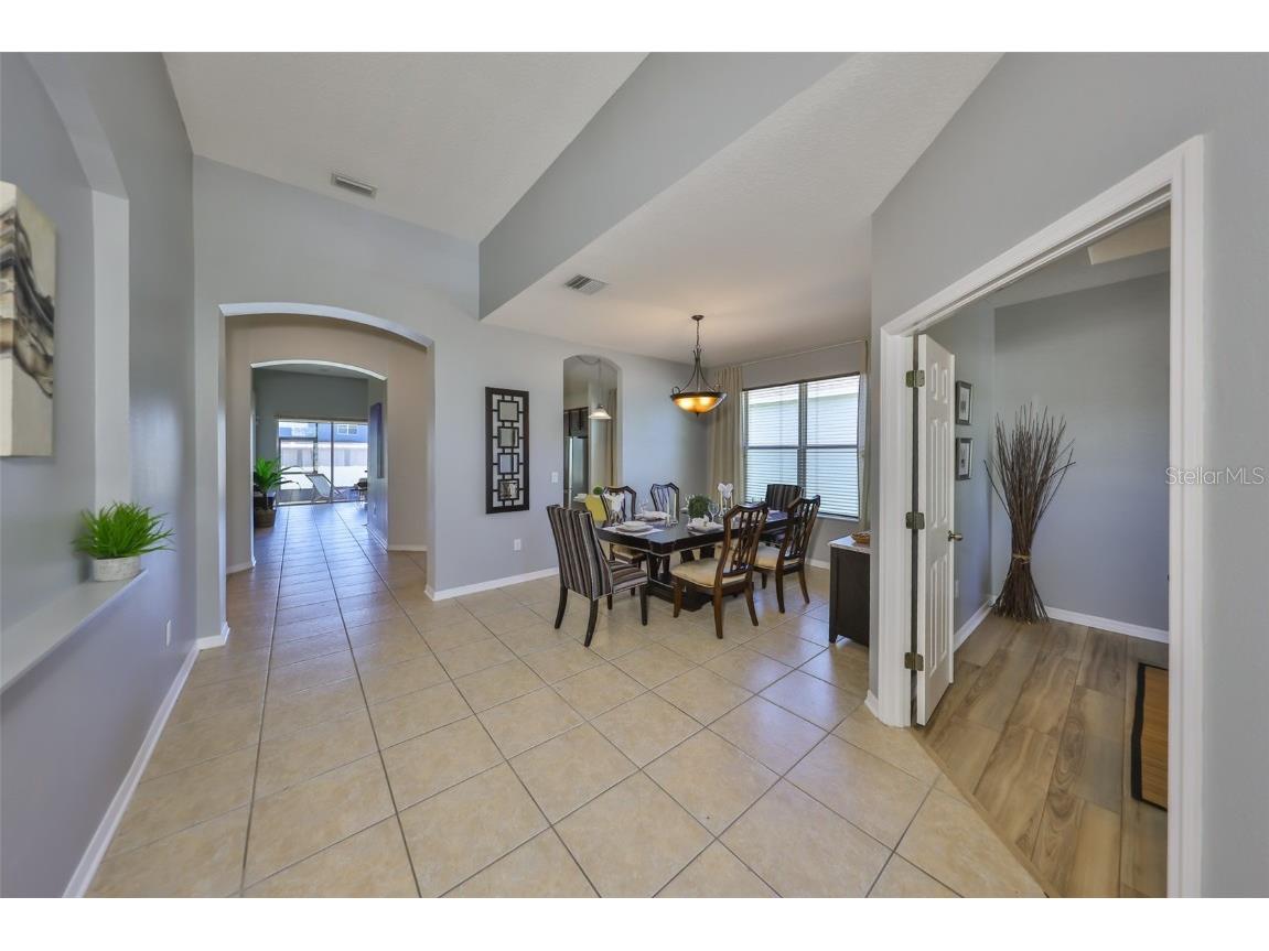 11408 Coventry Grove Circle Lithia FL 33547 TB8384901 image5