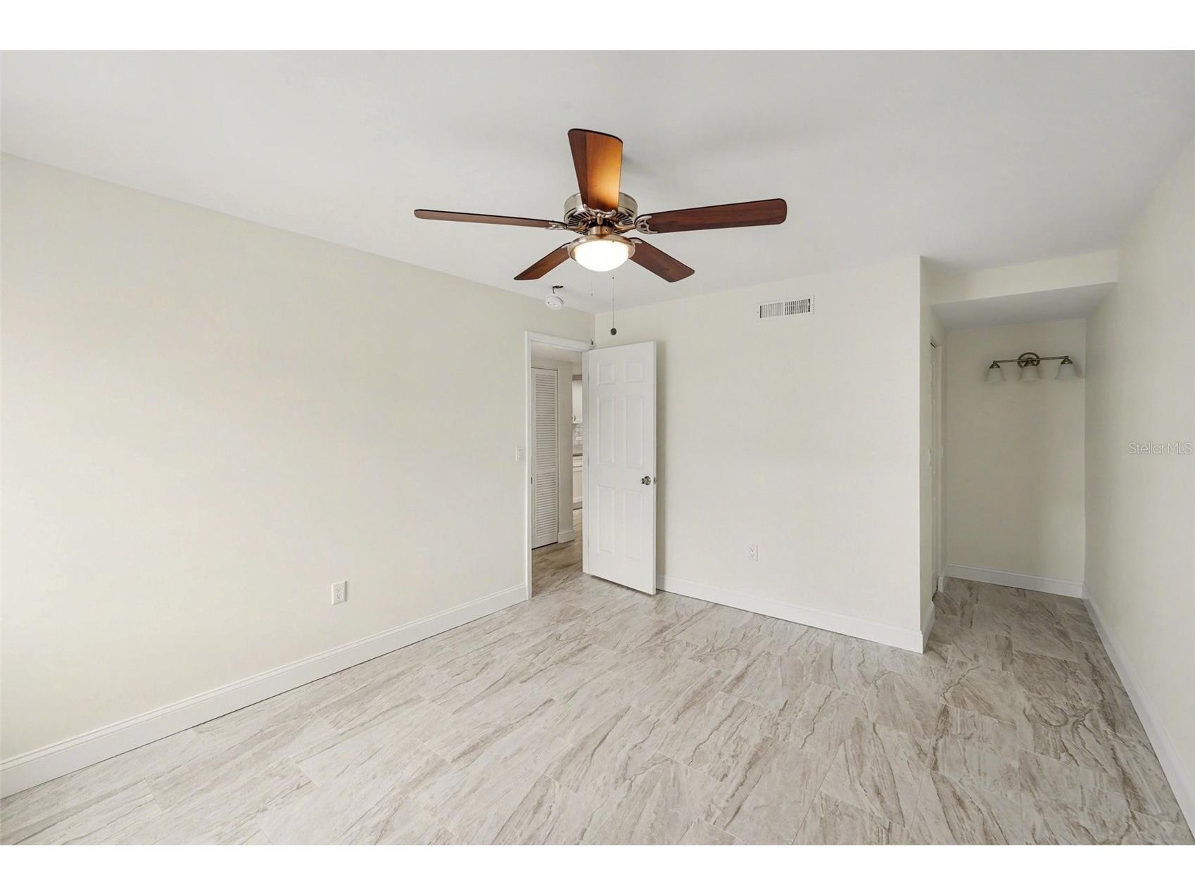 11409 8th Street N #1507 Saint Petersburg FL 33716 TB8526809 image14