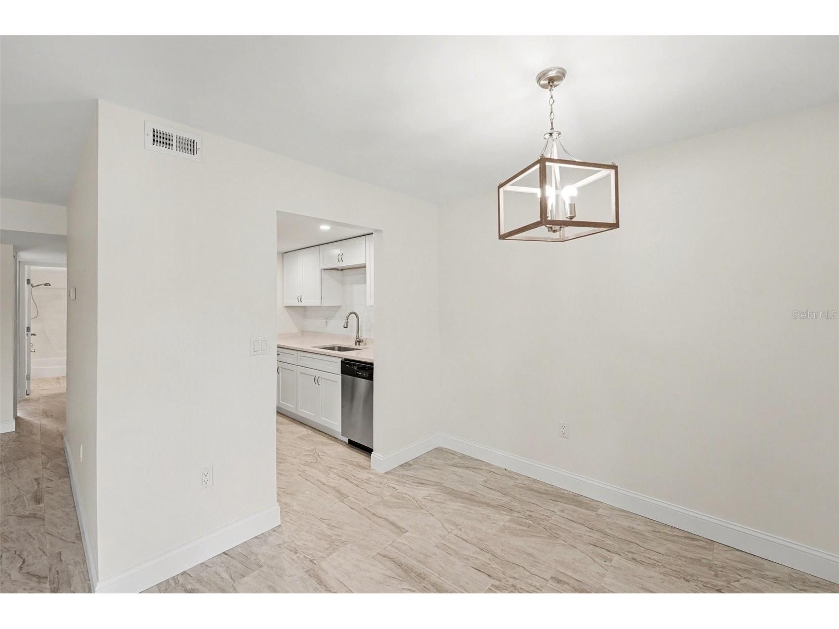 11409 8th Street N #1507 Saint Petersburg FL 33716 TB8526809 image7