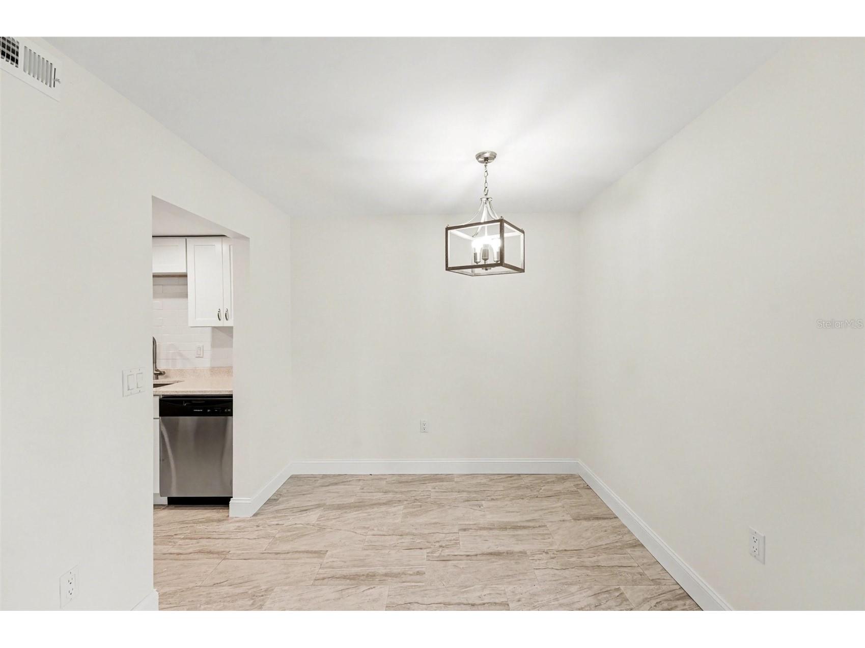 11409 8th Street N #1507 Saint Petersburg FL 33716 TB8526809 image8