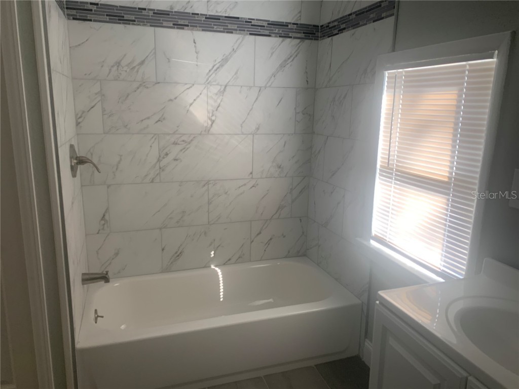 1141 9th Avenue S Saint Petersburg FL 33705 TB8430917 image15