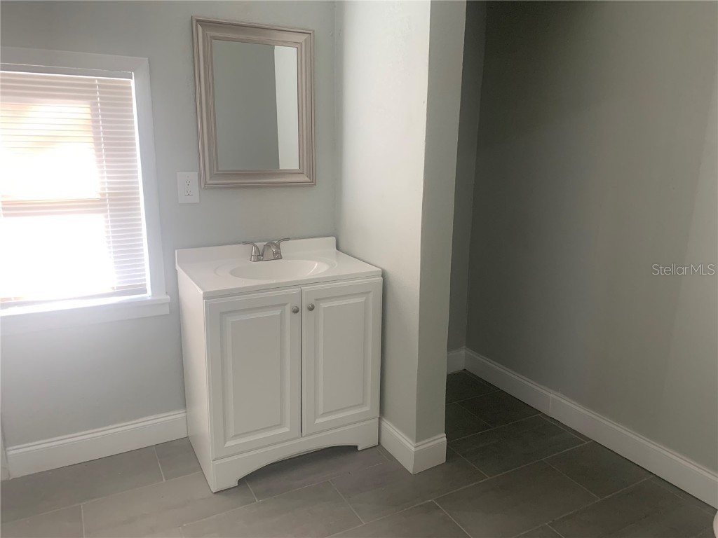 1141 9th Avenue S Saint Petersburg FL 33705 TB8430917 image19