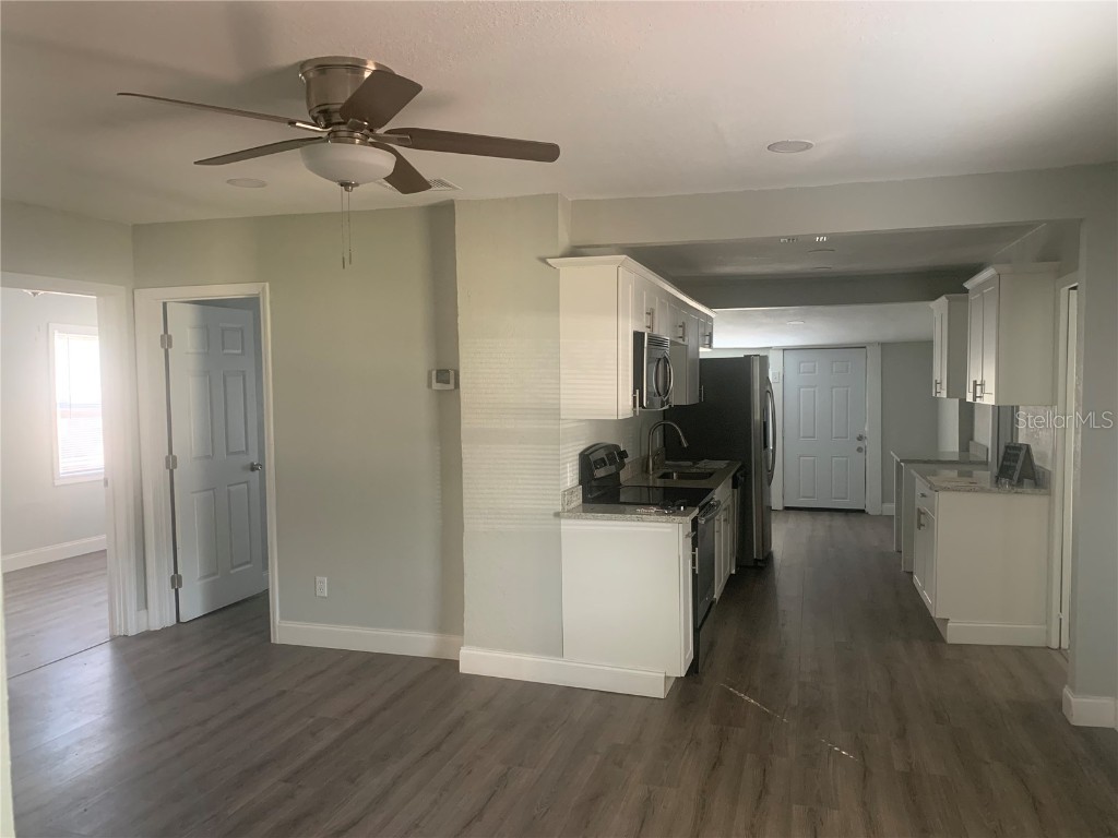 1141 9th Avenue S Saint Petersburg FL 33705 TB8430917 image6