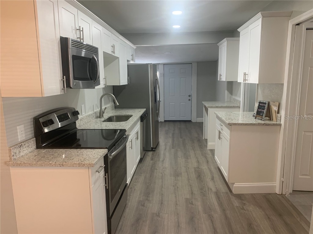 1141 9th Avenue S Saint Petersburg FL 33705 TB8430917 image8