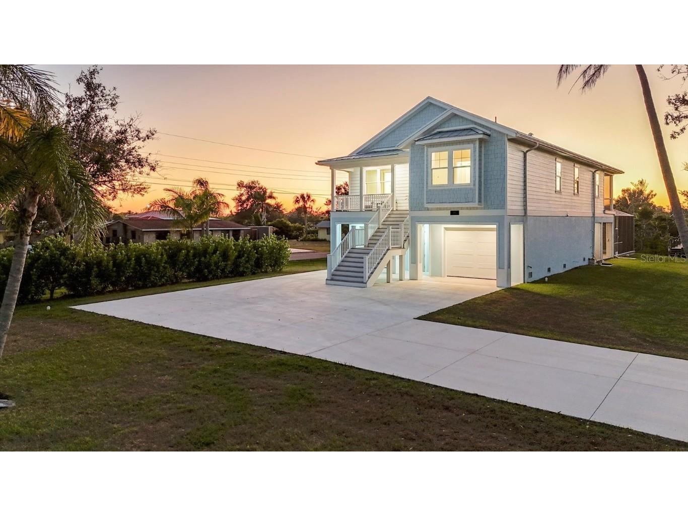 1141 Andrews Street Englewood FL 34224 D6144285 image1