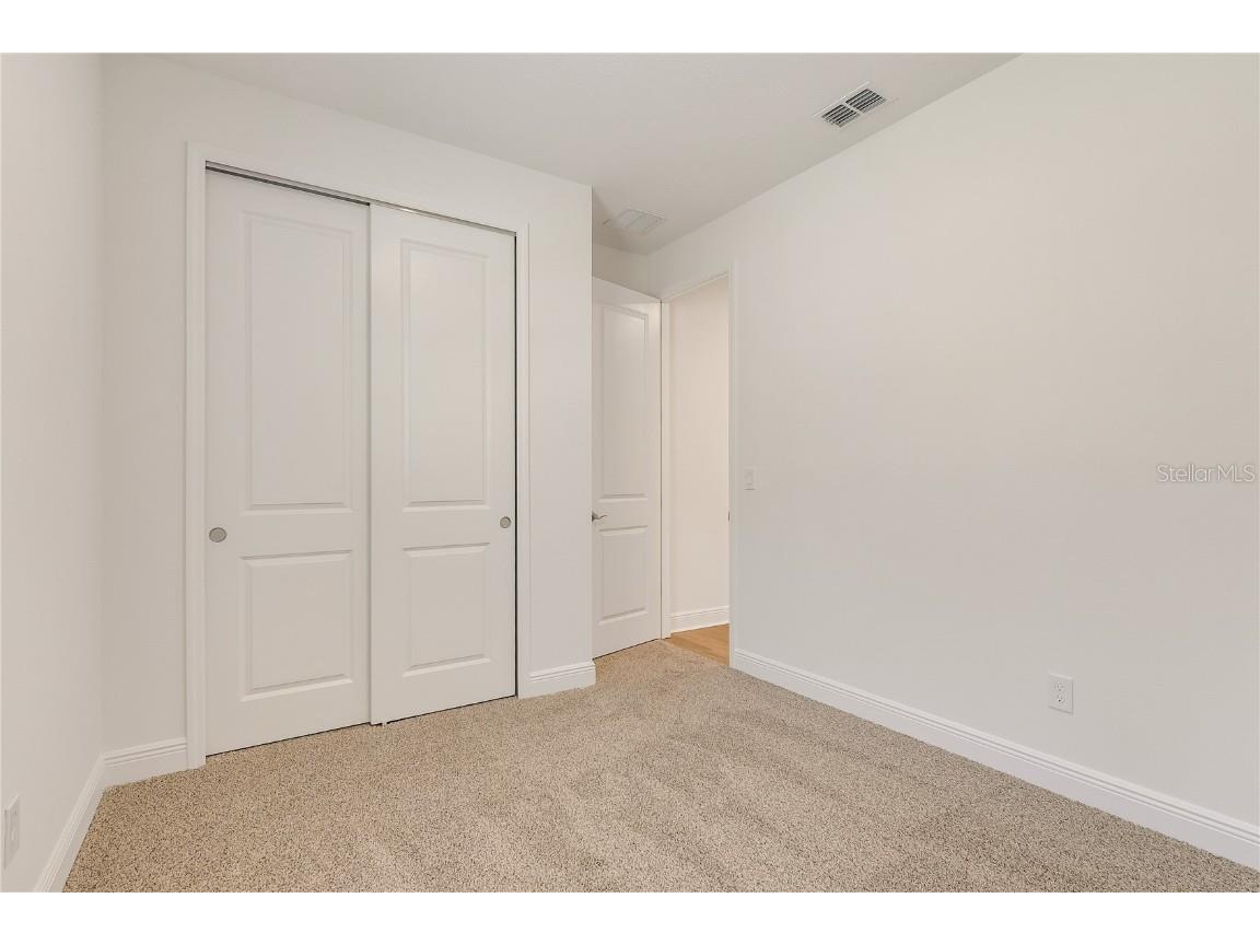 1141 British Circle Daytona Beach FL 32124 O6367664 image12