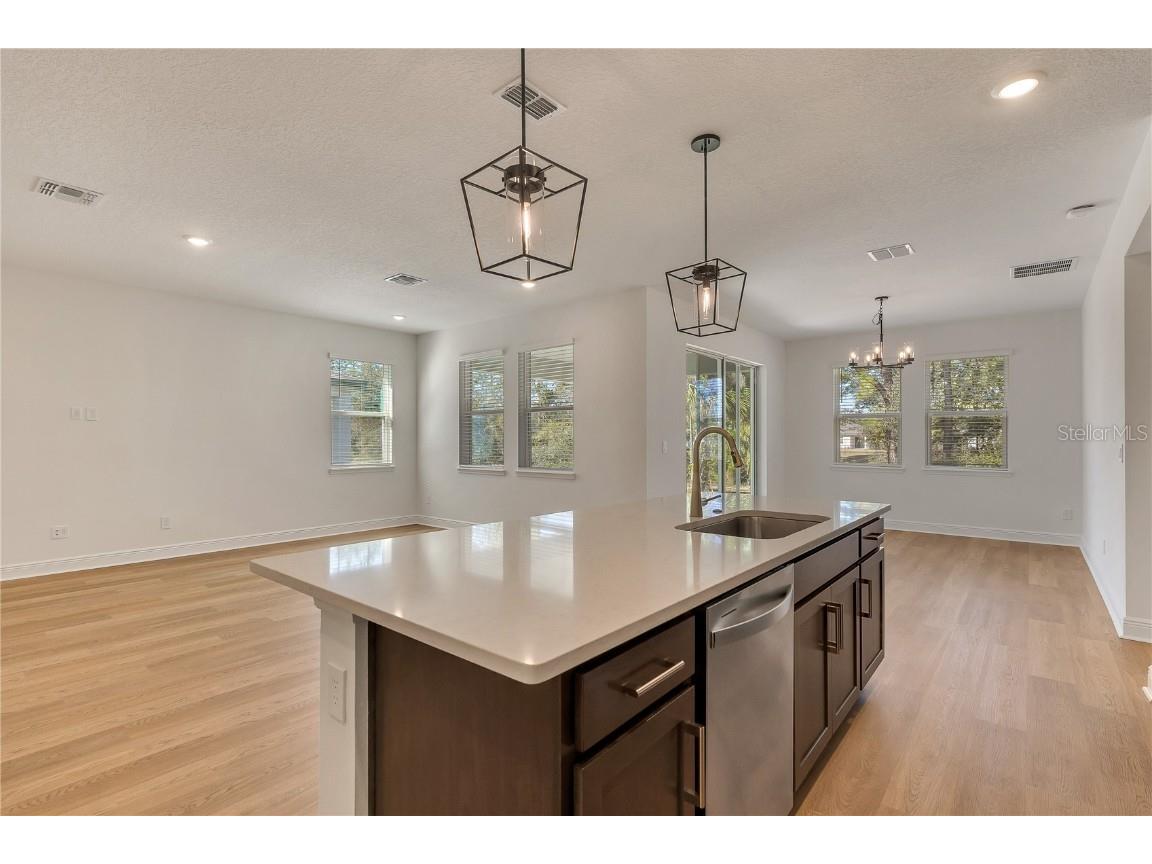 1141 British Circle Daytona Beach FL 32124 O6367664 image17