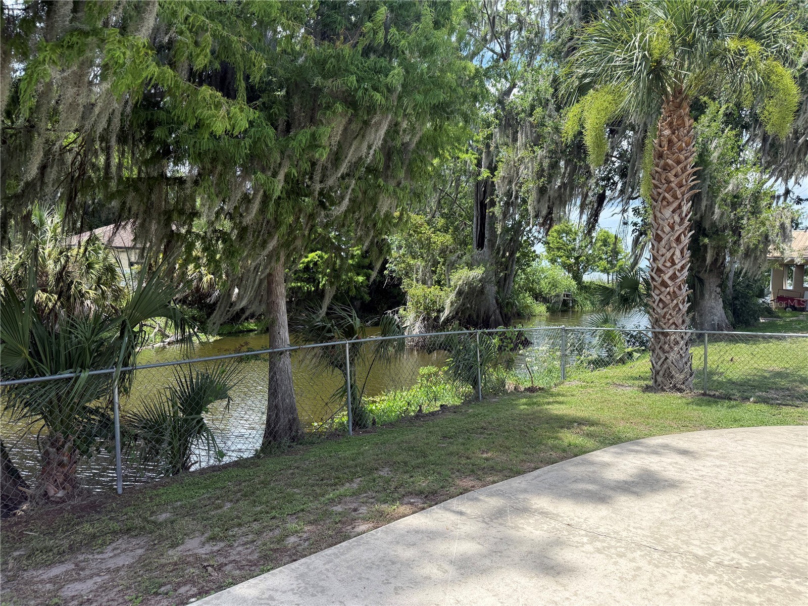 1141 County Road 457 Lake Panasoffkee FL 33538 G5113351 image11