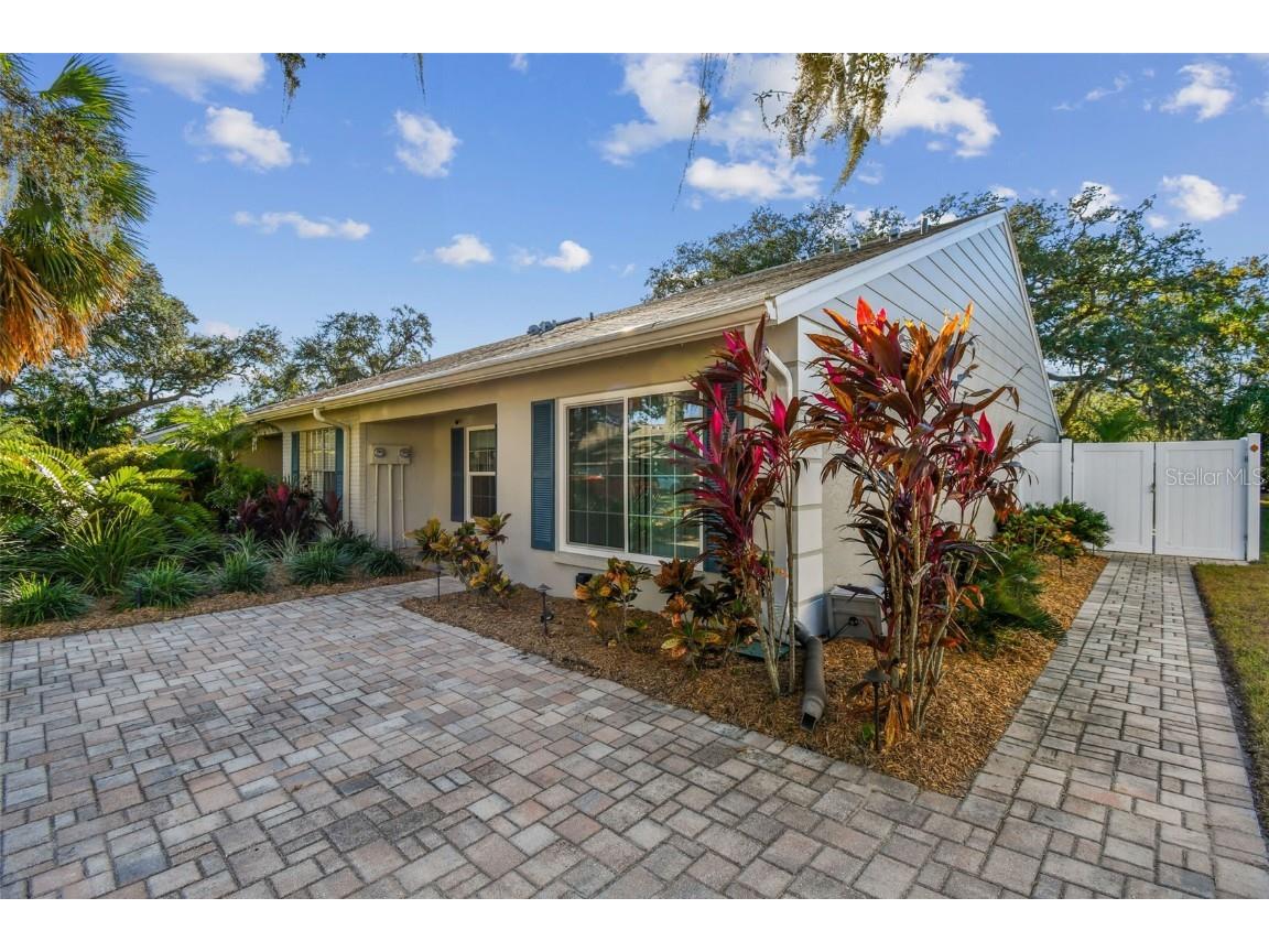 1141 Dover Court Safety Harbor FL 34695 TB8329456 image1
