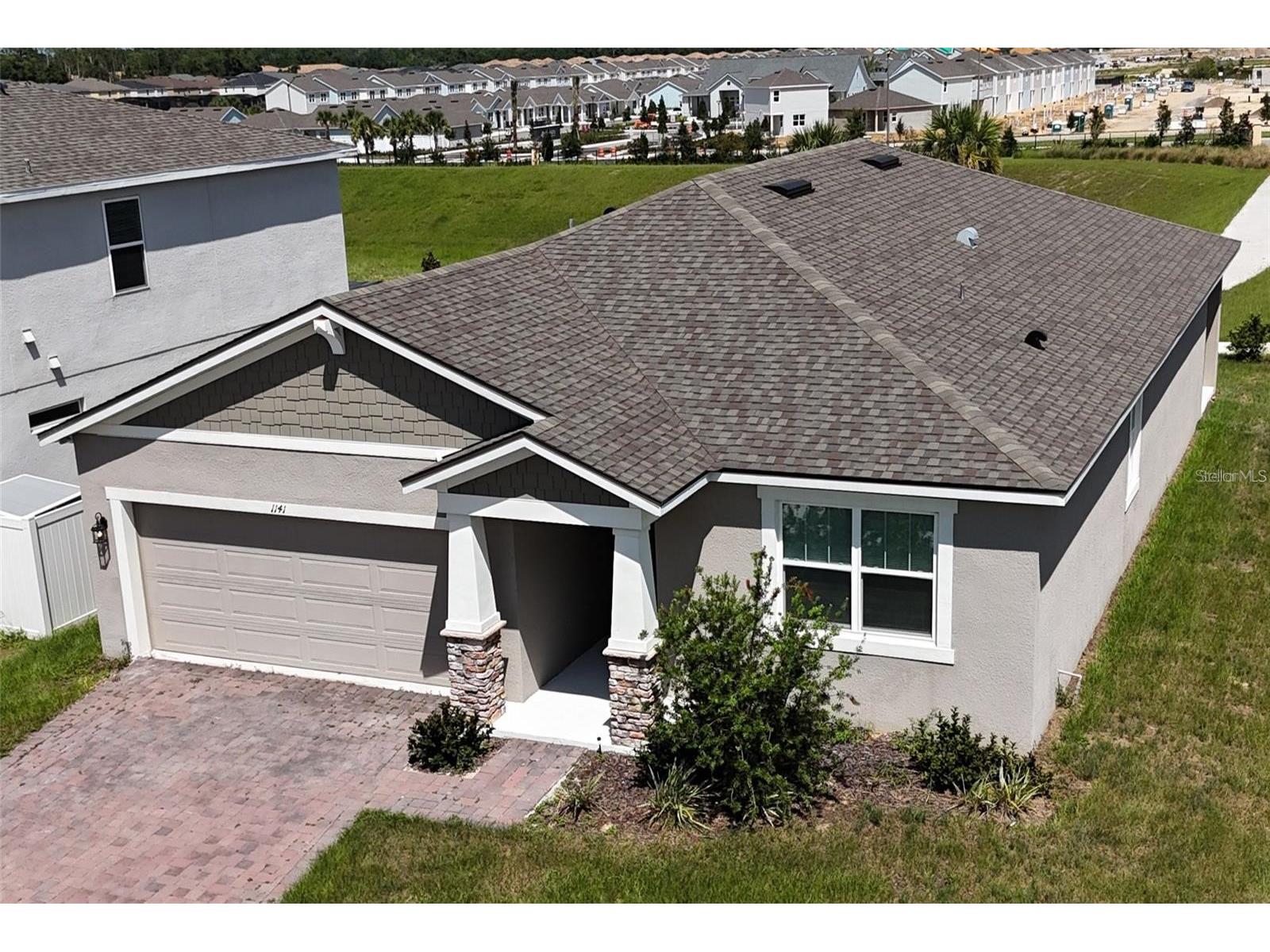 1141 Lakeshore Breeze Place Kissimmee FL 34747 O6397466 image1