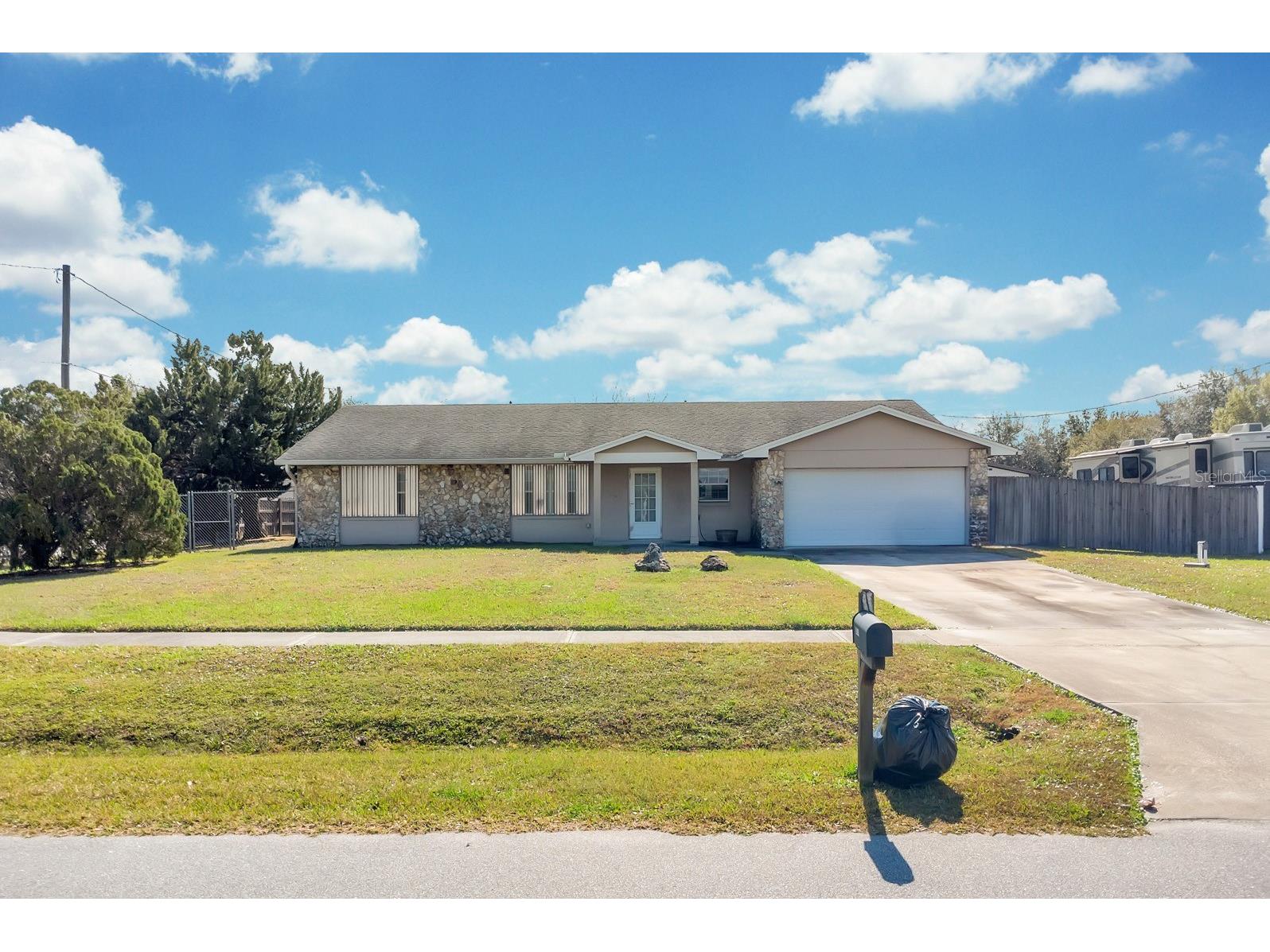 1141 Meadow Spring Court Kissimmee FL 34744 S5144823 image1