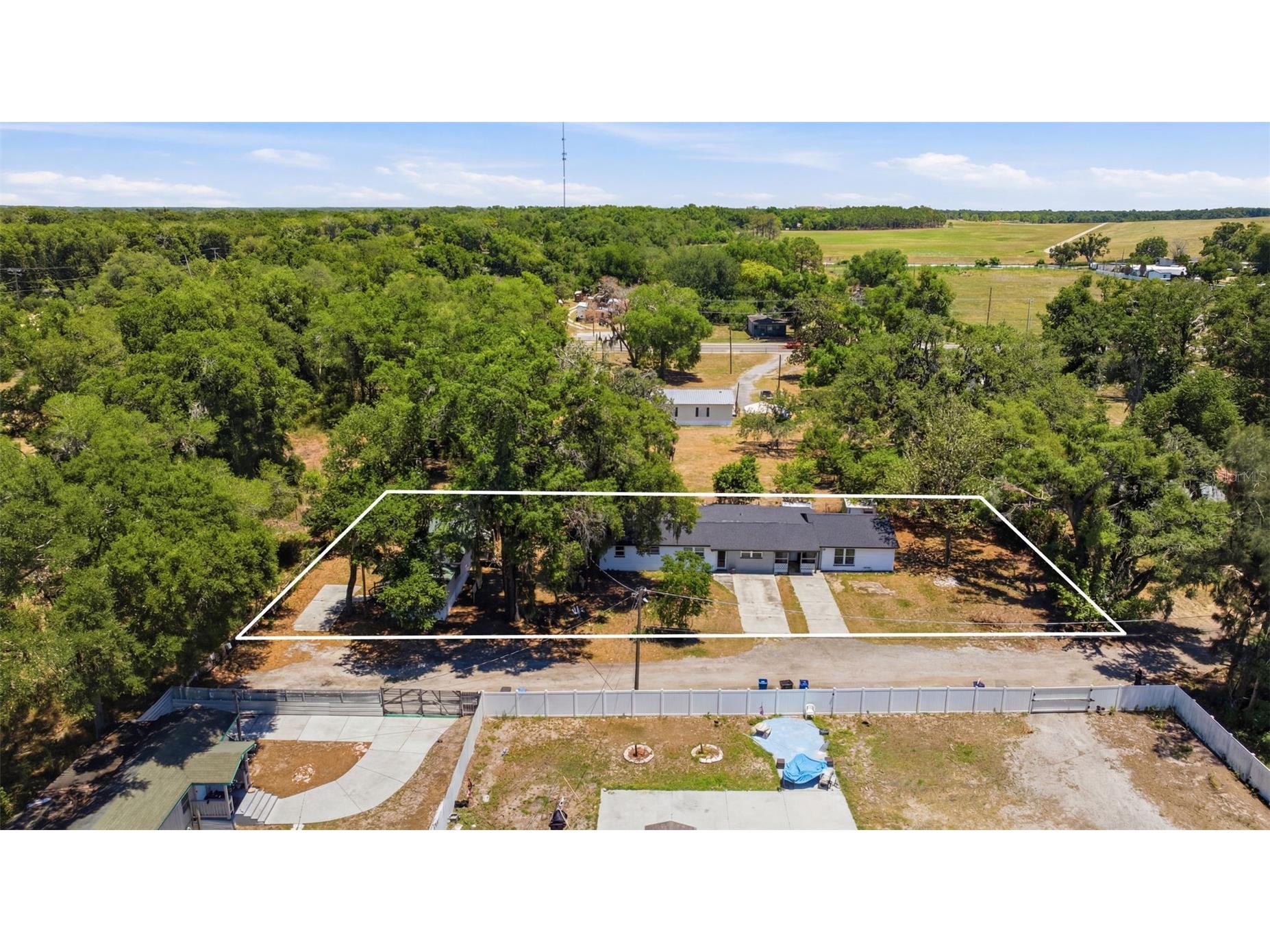 11410 Thomas Road Seffner FL 33584 TB8515632 image75