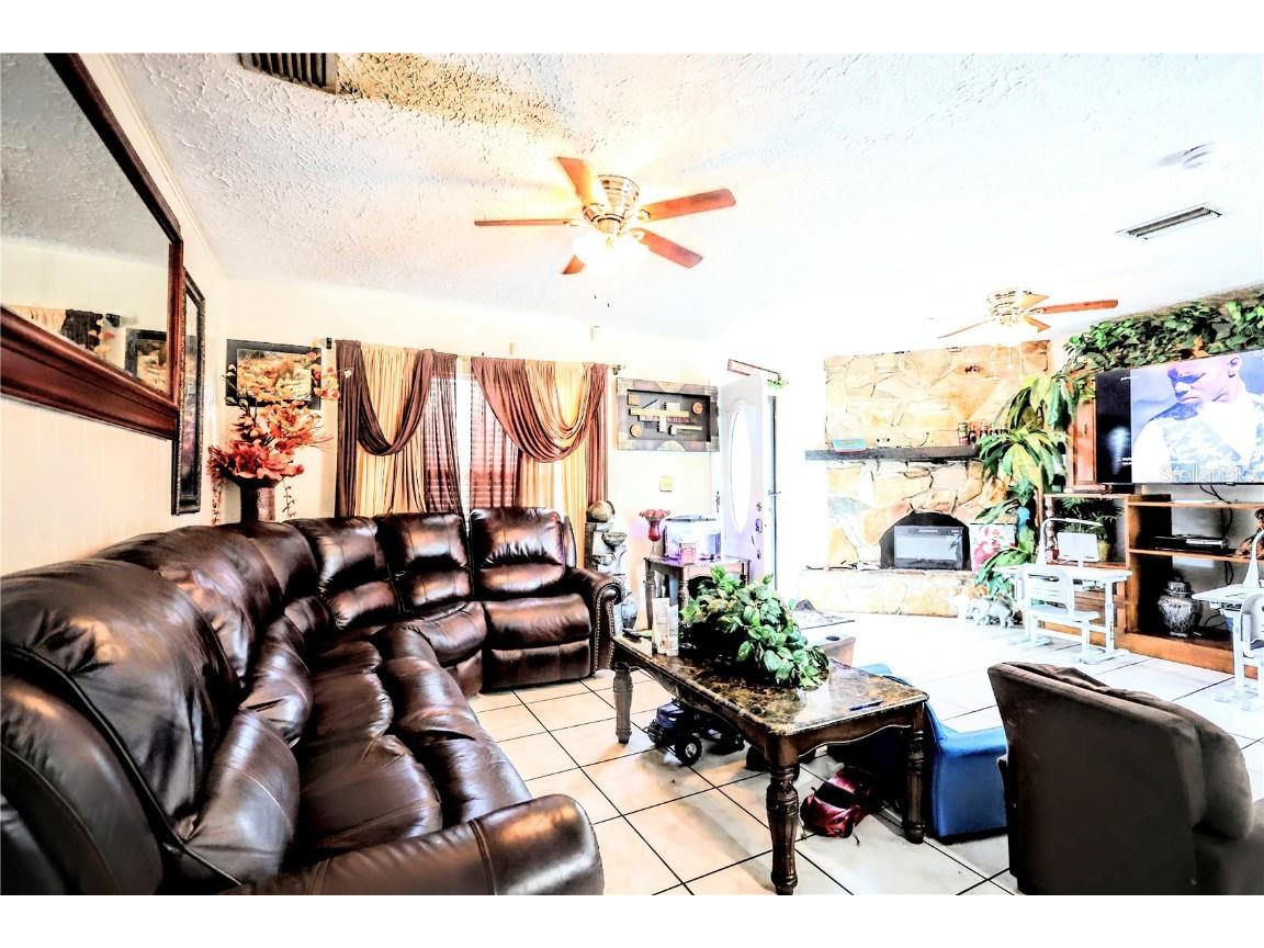 11411 N 19th Street Tampa FL 33612 TB8387814 image3